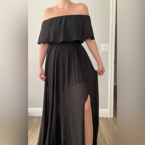 Black Maxi Dress - VICI DOLLS - Picture 2 of 4